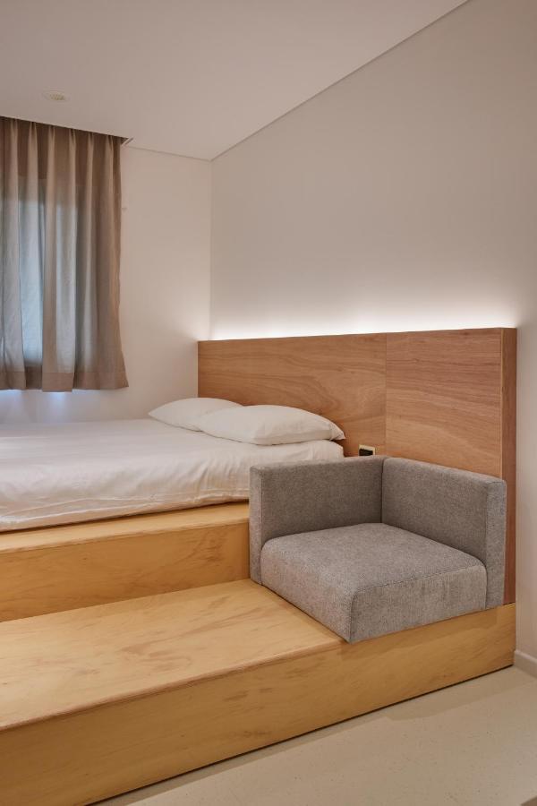 Mangrove Sinseol Hotel Seul