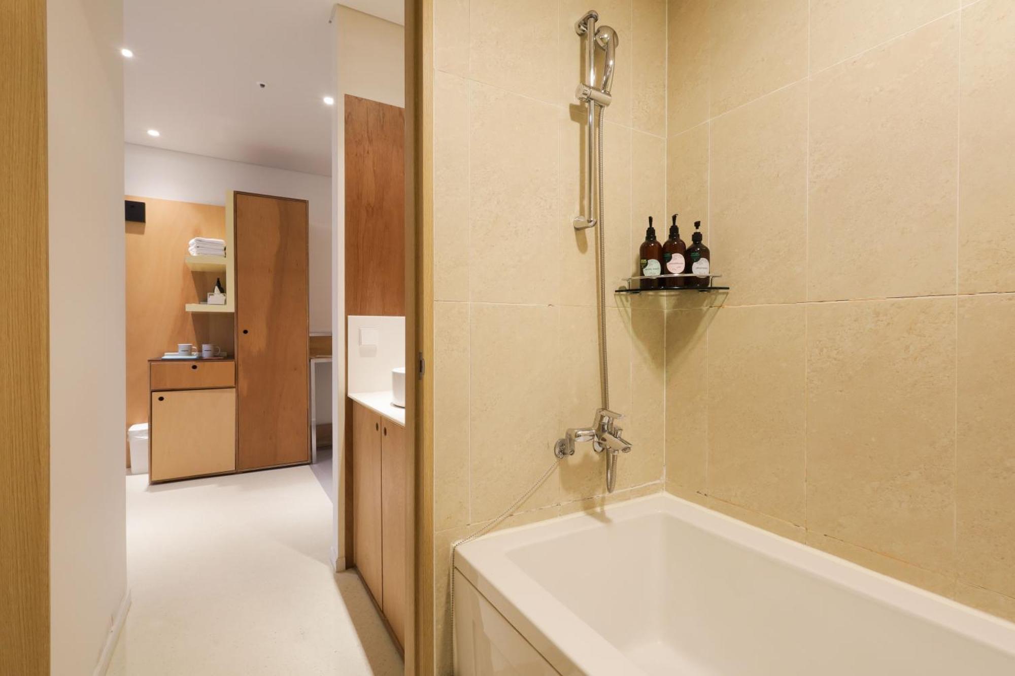 Mangrove Sinseol Hotel Seul