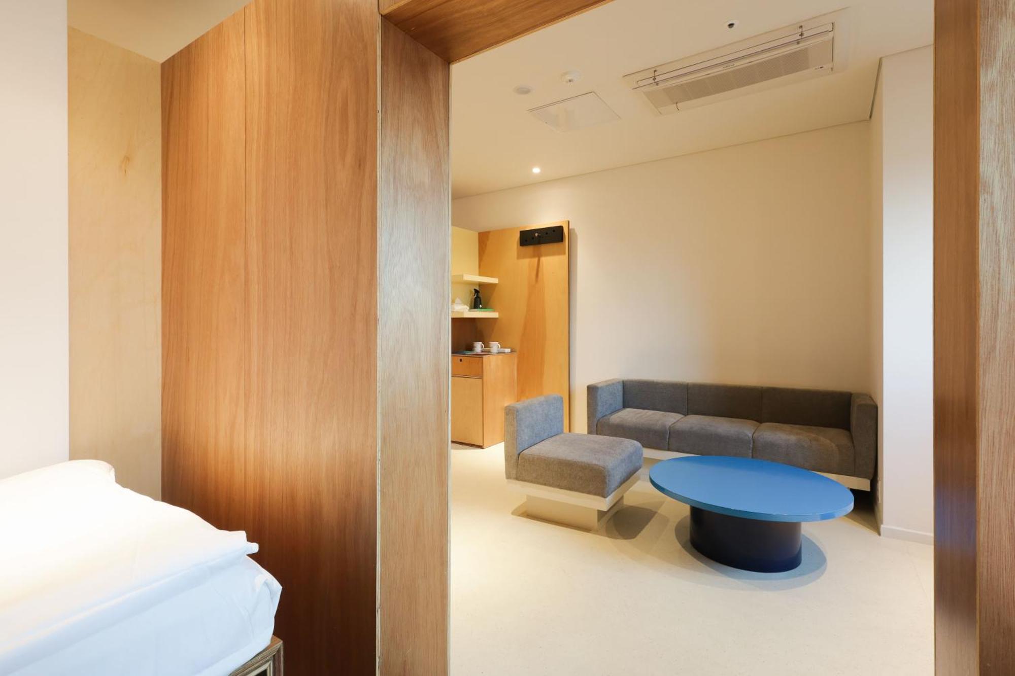 Hotel Mangrove Sinseol Seul