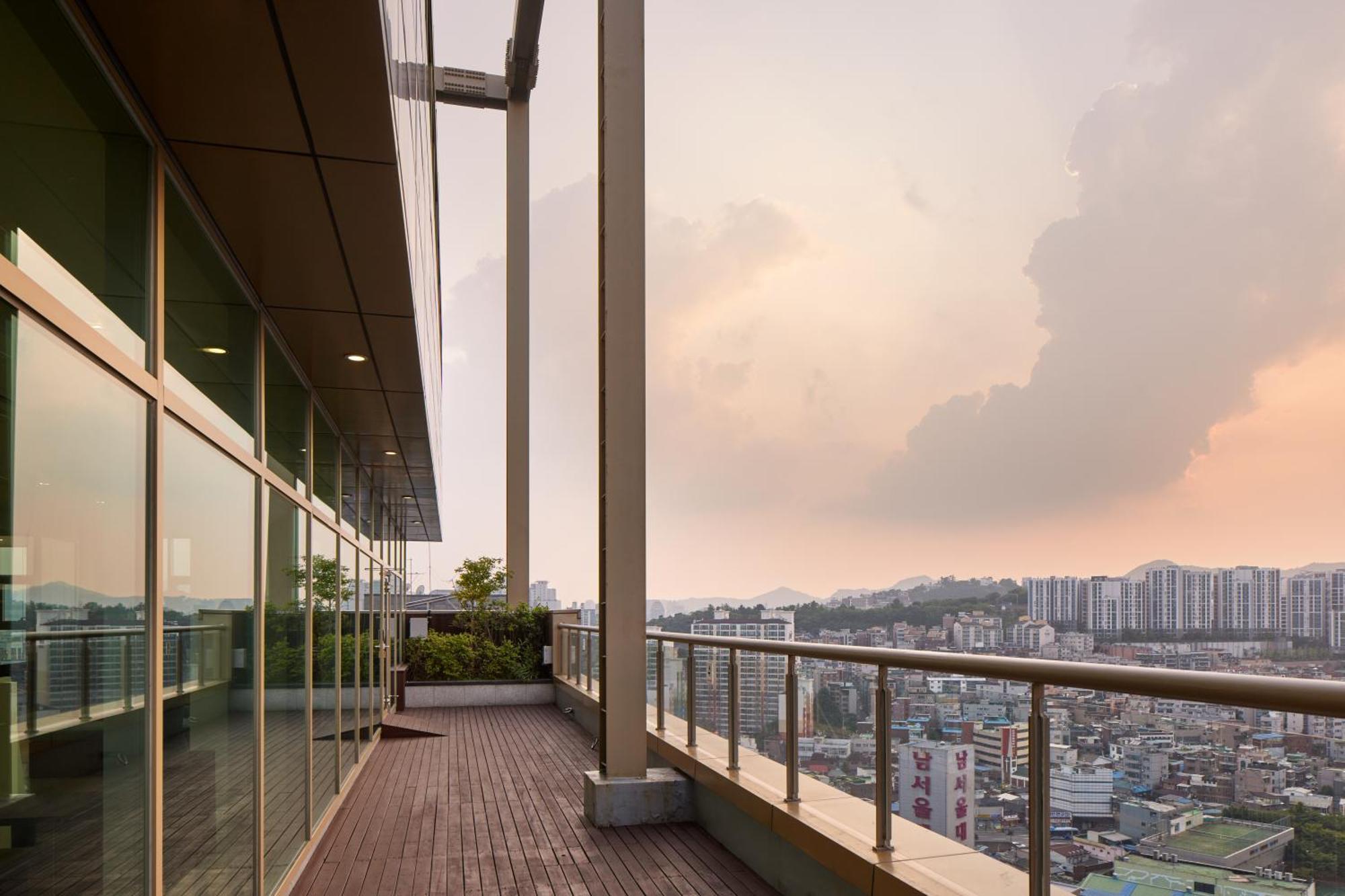 Mangrove Sinseol Hotel